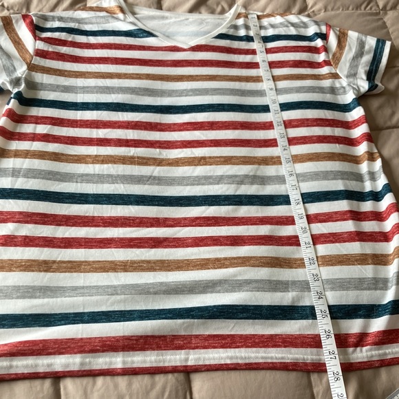 Basic Multi Stripped Tee - Picture 4 of 4